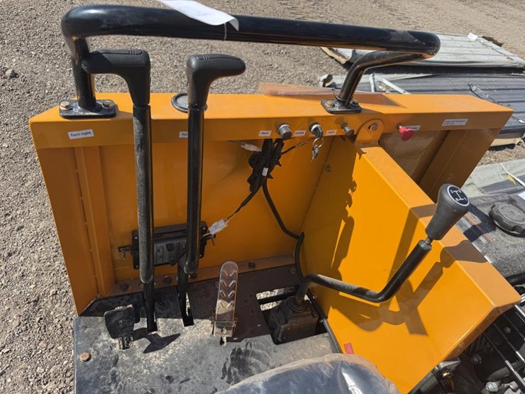 #50-•-crawler-dumper-w/-seat---future-j1500---gas-image-7