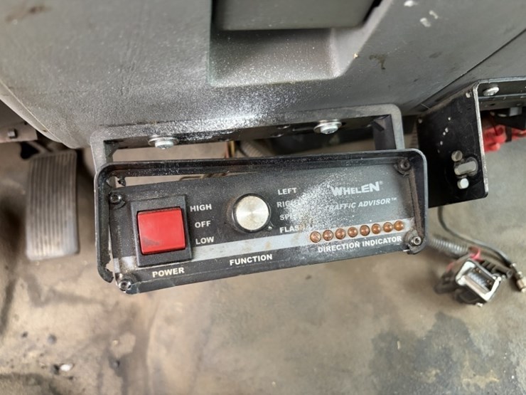 2006-ford-f450-image-29
