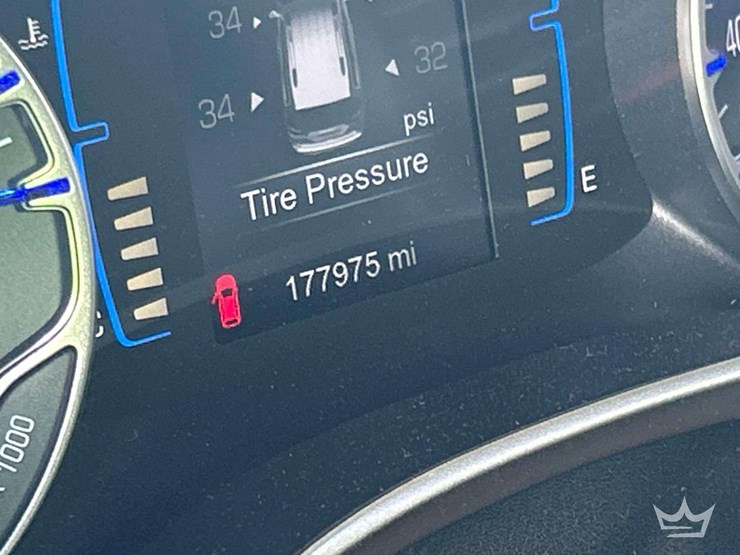 2017-chrysler-pacifica-image-6