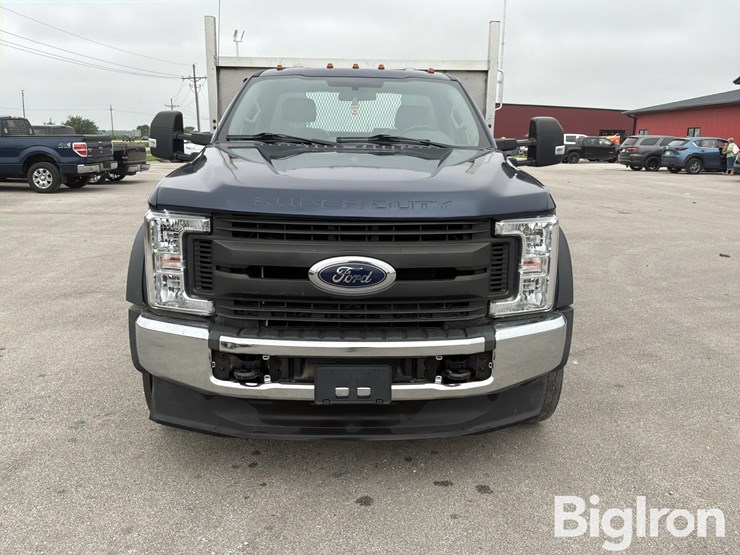 2019-ford-f450-xl-image-11