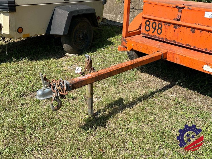 psc-arrowmaster-vi-1500-solar-powered-/-towable-arrow-board-image-10