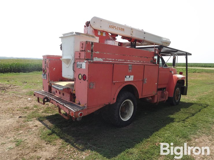 1985-ford-f7000-image-5