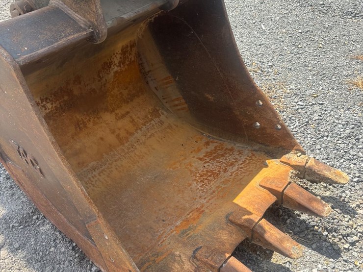 komatsu-pc160-lc-image-5