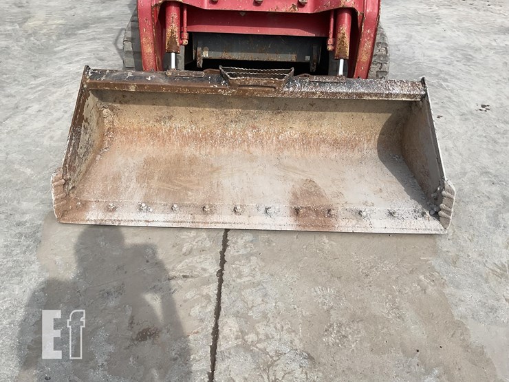 2022-takeuchi-tl10v2-image-11