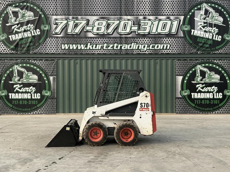 2011-bobcat-s70-image-1