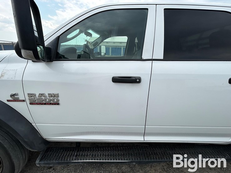 2014-ram-5500-hd-image-15