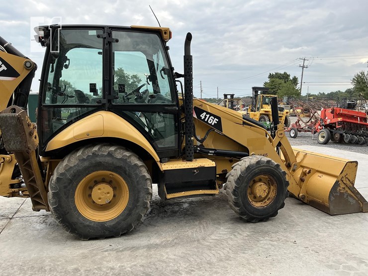 2015-caterpillar-416f-image-5