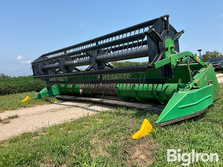 1989-john-deere-920-image-1