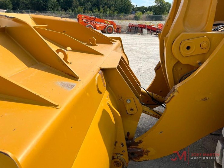 2021-caterpillar-980m-image-6