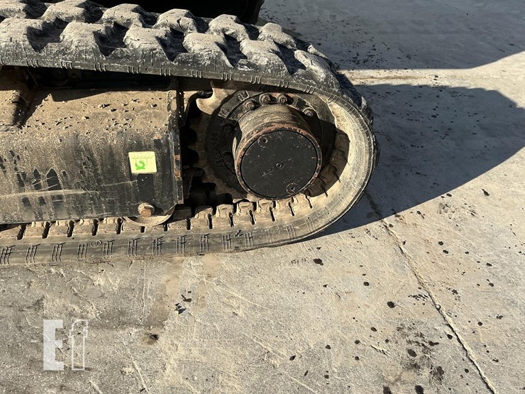 2022-caterpillar-302.7cr-image-14