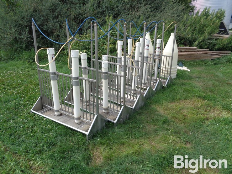 stainless-steel-tube-feeders-image-9