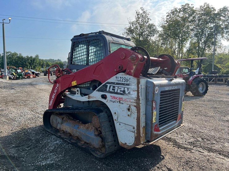 2021-takeuchi-tl12v2-image-3