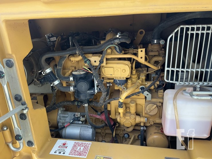 2022-caterpillar-306cr-image-18