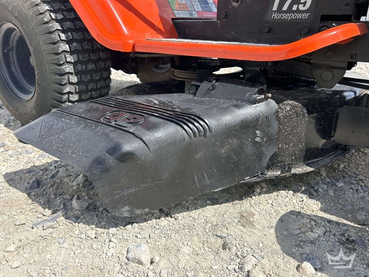 2013-ariens-40in-riding-mower-image-12