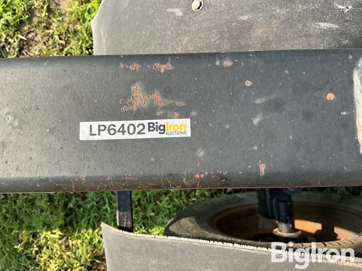 john-deere-630f-image-19