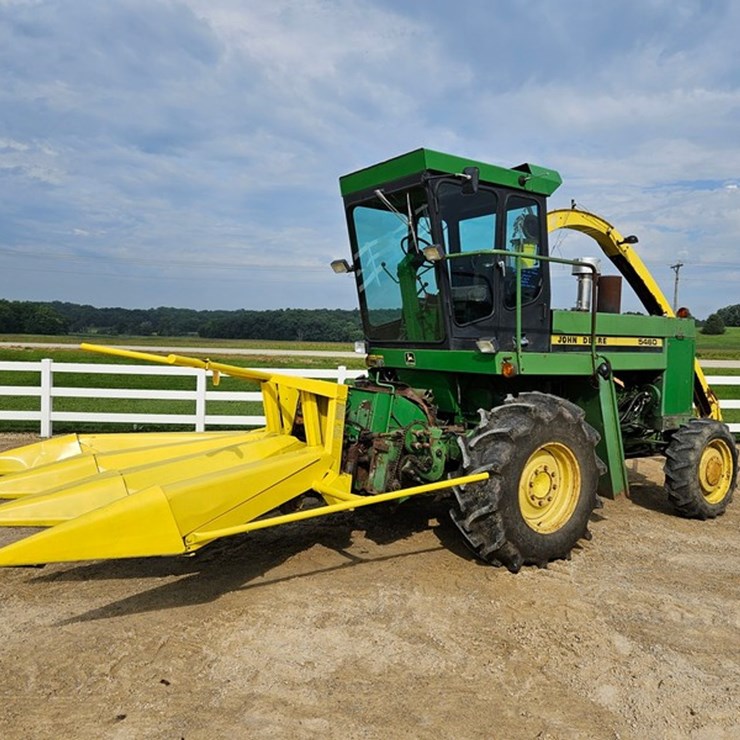 JOHN DEERE 5460