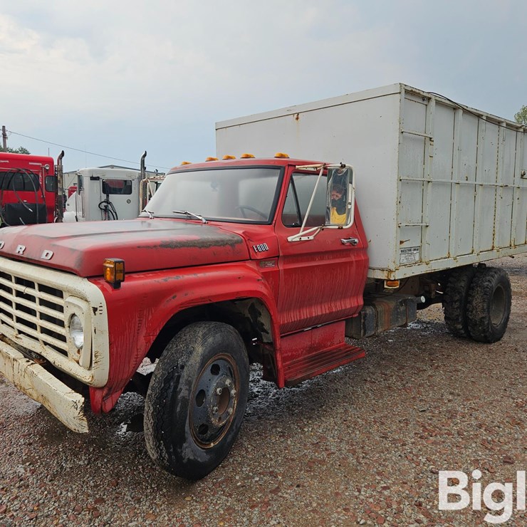 1976 FORD F600