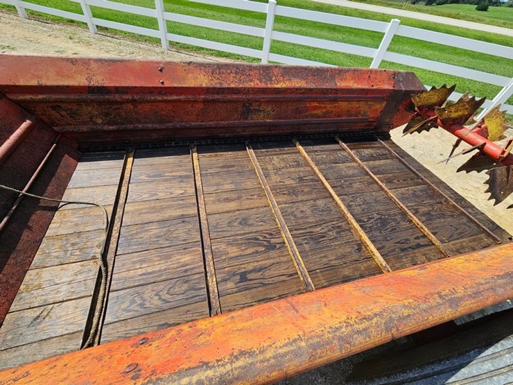 new-holland-512-image-25