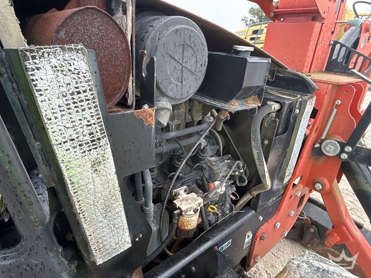 2012-ditch-witch-rt80-image-9