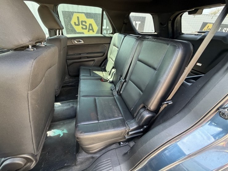 2017-ford-explorer-image-20