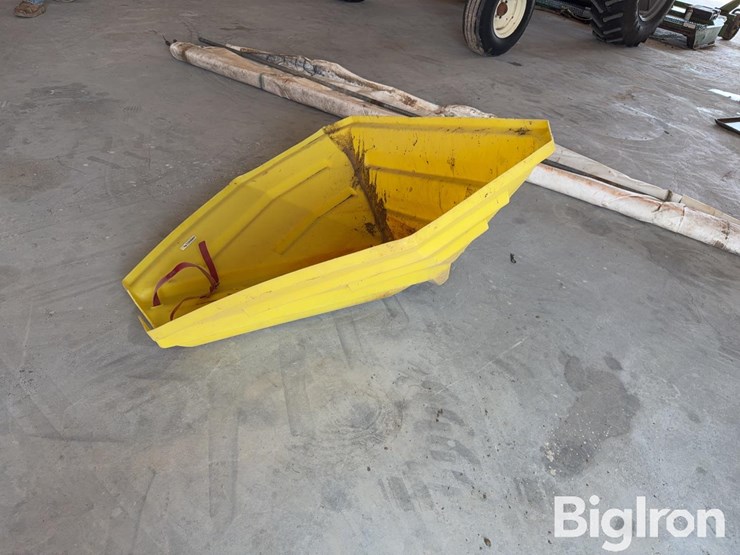 auger-bottom-image-1