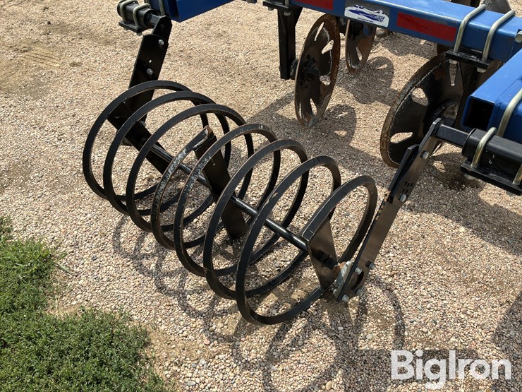 blu-jet-track-master-image-17
