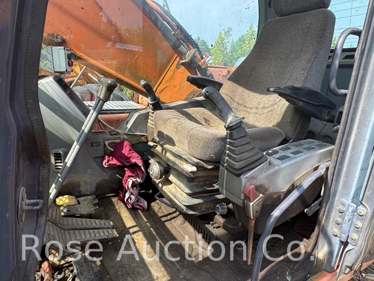 doosan-dx225-lc-image-17