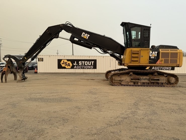 2013-caterpillar-568-image-7