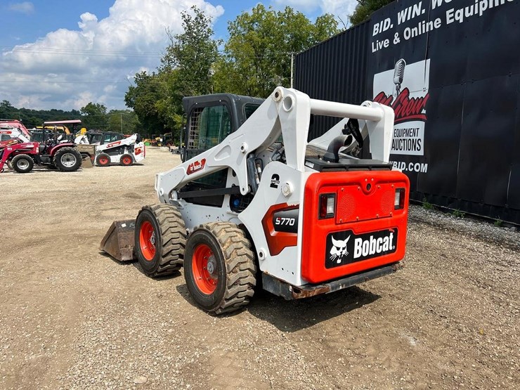 2024-bobcat-s770-image-4