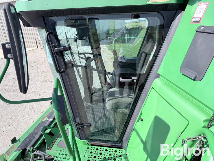 2004-john-deere-9660-sts-image-10