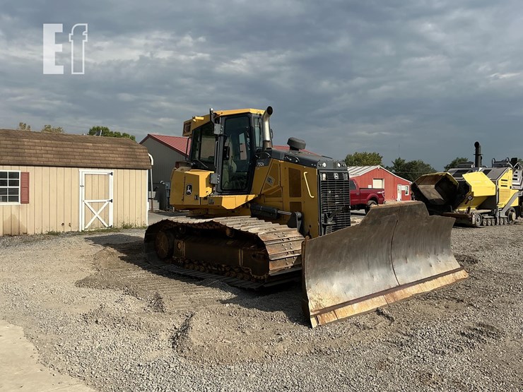 2019-deere-750k-lgp-image-6
