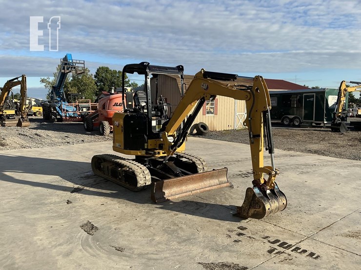 2022-caterpillar-302.7cr-image-6