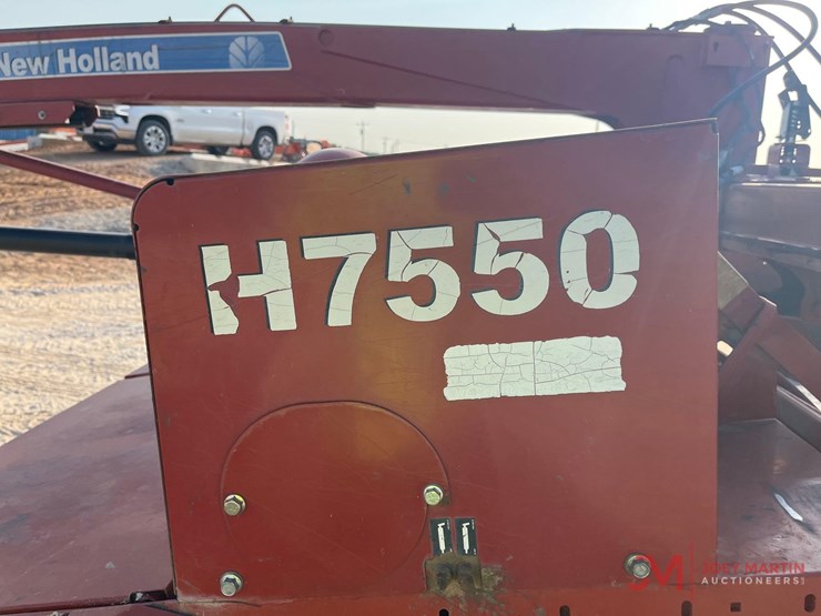 new-holland-h7550-image-6