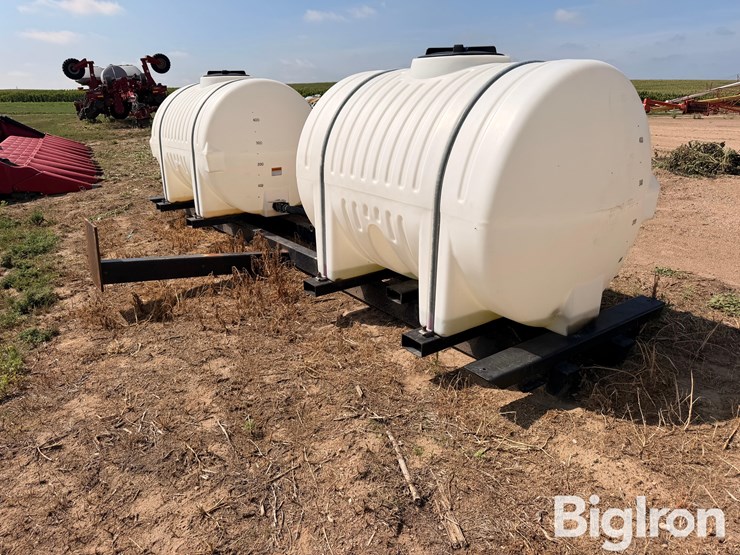 1000-gal-saddle-tanks-w/case-ih-mounting-brackets-image-5