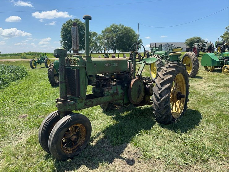 john-deere-a-image-1