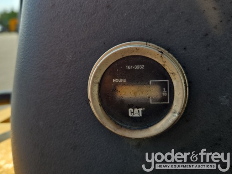 caterpillar-416c-image-46