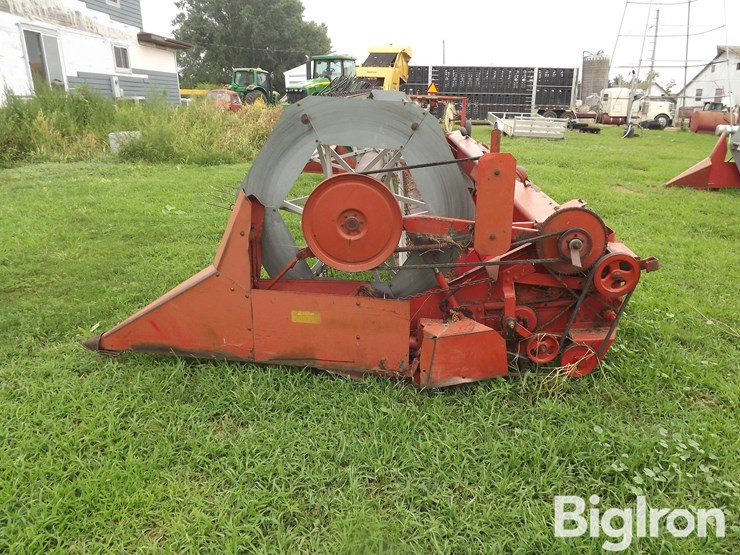 massey-ferguson-1859-image-8