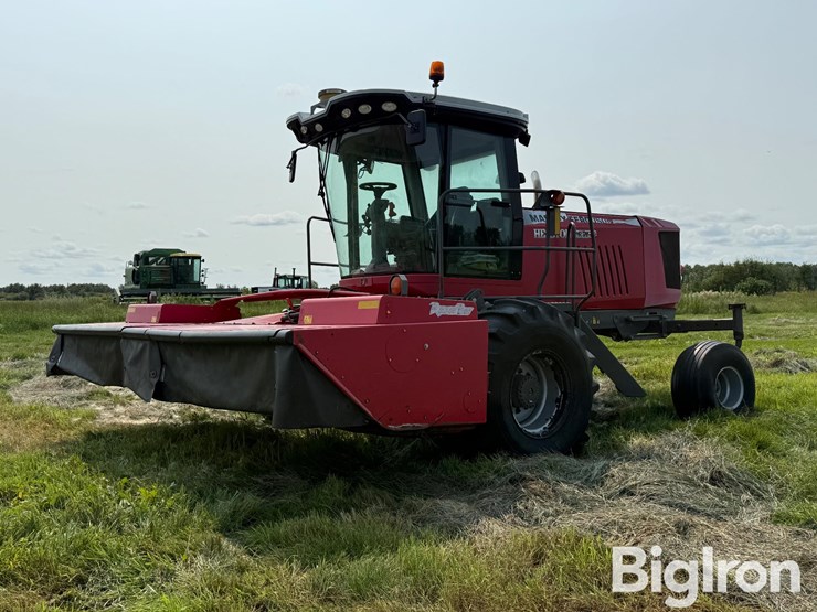 2012-massey-ferguson-wr9770-image-1