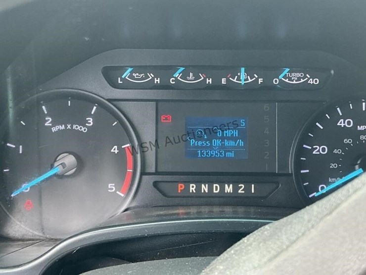 2019-ford-f550-image-17