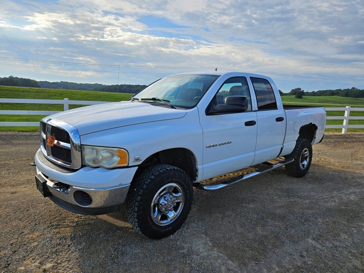 2004-dodge-ram-2500-image-1