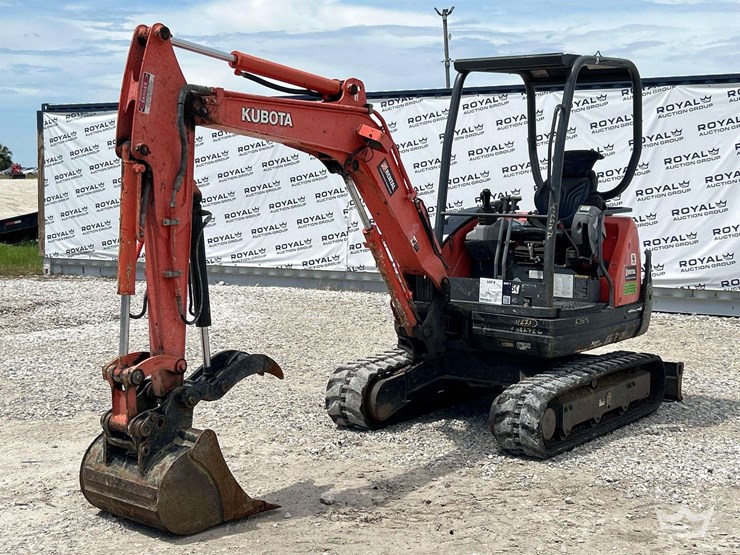 2019-kubota-kx71-3s-image-1