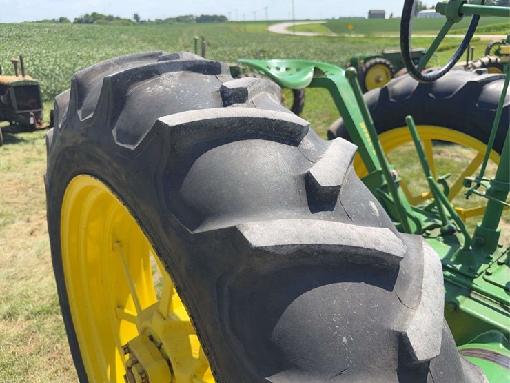john-deere-b-image-26