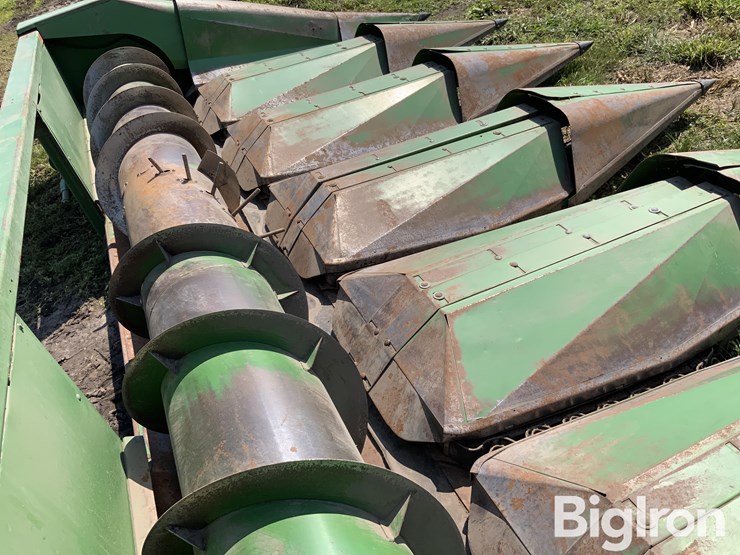 1982-john-deere-654a-image-19