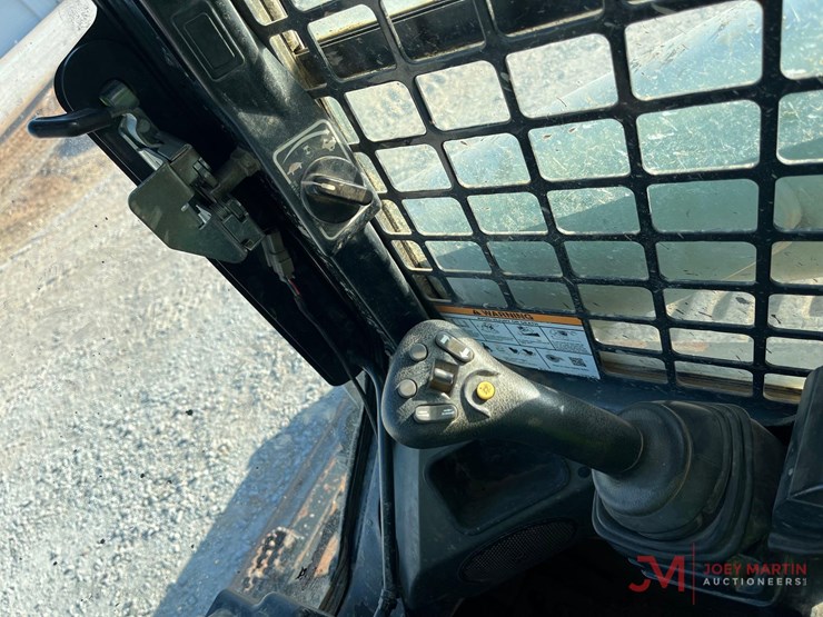 2019-bobcat-t770-image-12