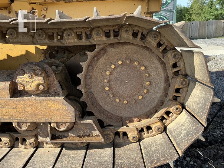 2005-deere-700h-lgp-image-9