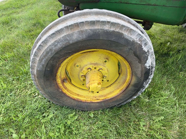john-deere-80-image-12