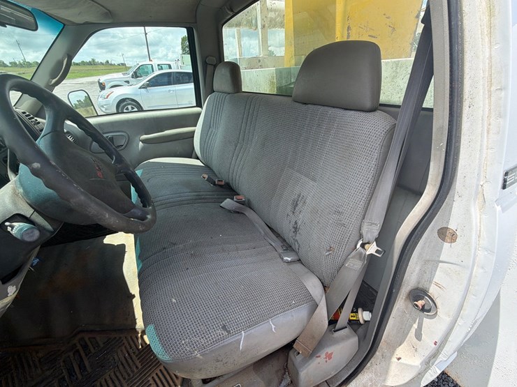 1995-gmc-1500-image-15