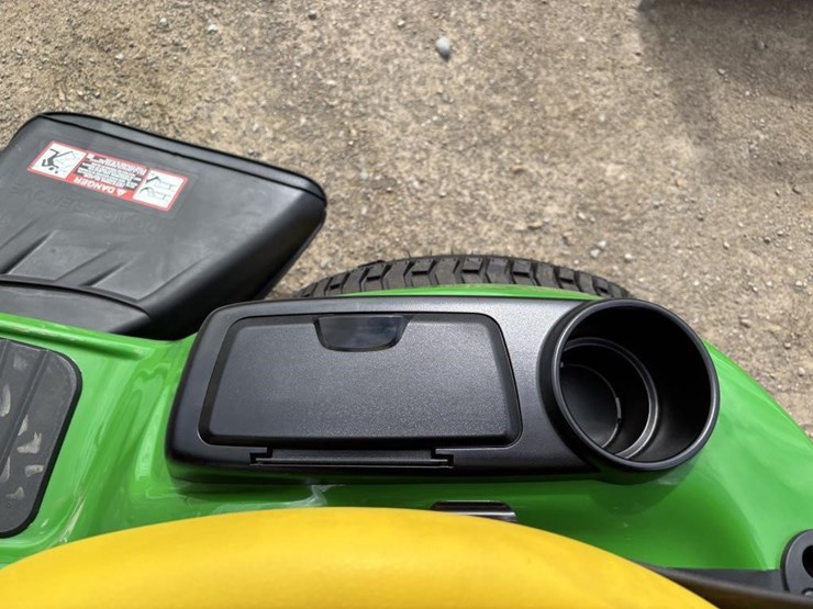 2026-john-deere-s120-image-18