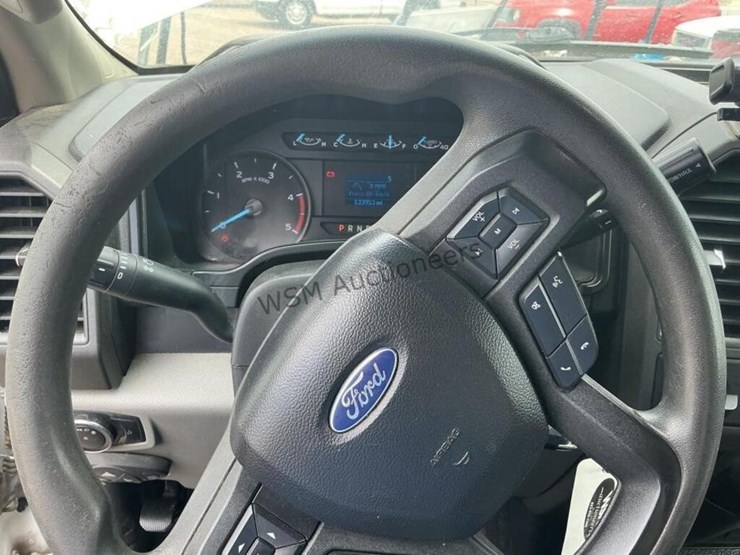 2019-ford-f550-image-16
