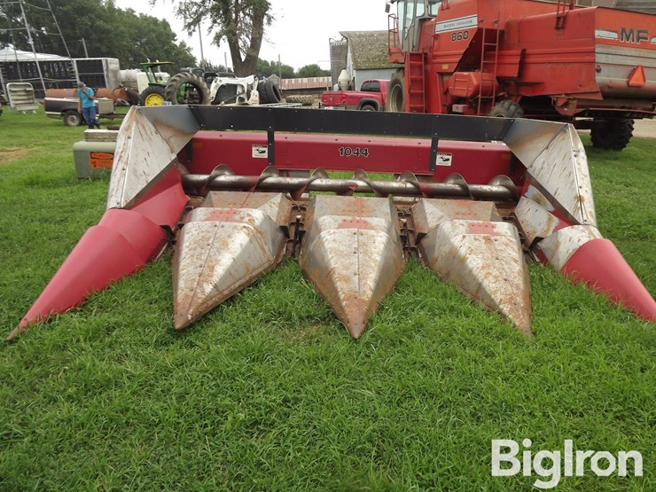 1991-case-ih-1044-image-2